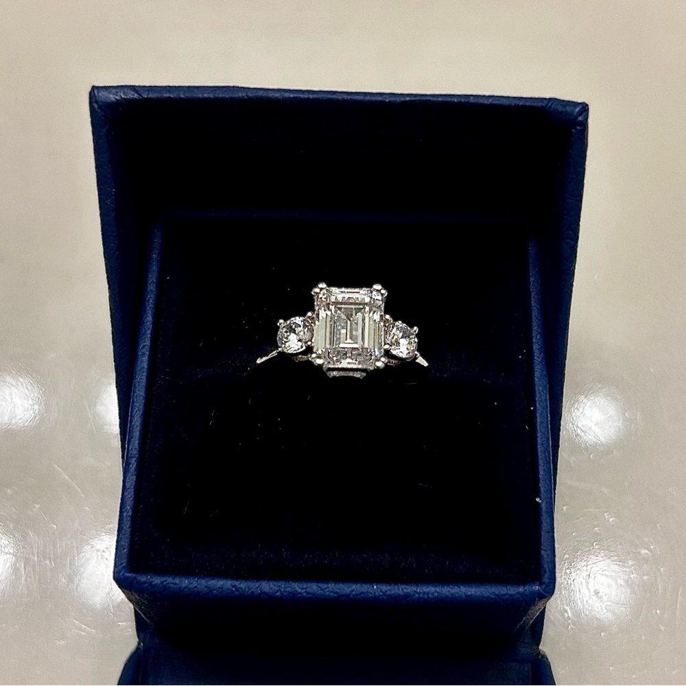 Berricle 3 Stone Engagement Ring Size 7